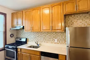 50-17 41st St, Sunnyside, NY 11104 - Photo 11