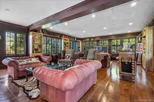 126 Station Rd, Great Neck, NY 11024 - Photo 9