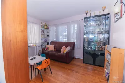 186 Pennsylvania Avenue, Freeport, NY 11520 - Photo 15