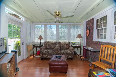 186 Pennsylvania Avenue, Freeport, NY 11520 - Photo 13