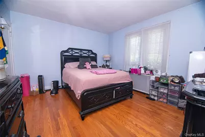 186 Pennsylvania Avenue, Freeport, NY 11520 - Photo 19