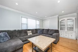 53 Lincoln Blvd, Bethpage, NY 11714 - Photo 3