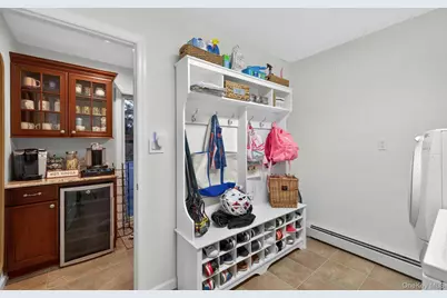 10 Wentworth Drive, Dix Hills, NY 11746 - Photo 25