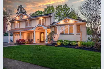 10 Wentworth Drive, Dix Hills, NY 11746 - Photo 1