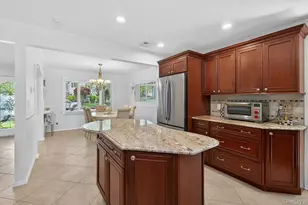 10 Wentworth Dr, Dix Hills, NY 11746 - Photo 11