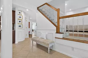 10 Wentworth Dr, Dix Hills, NY 11746 - Photo 27