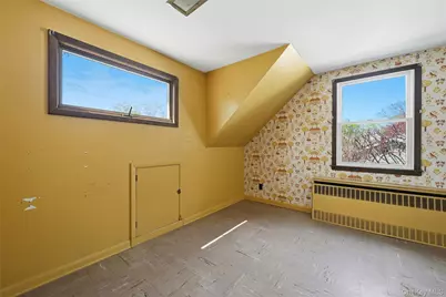 9 Robinson Street, Shoreham, NY 11786 - Photo 21