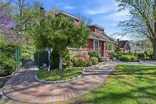 9 Robinson St, Shoreham, NY 11786 - Photo 3