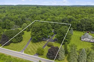 421 Orchard Dr, Wallkill, NY 12589 - Photo 3