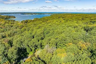 19 Tiffany Rd, Oyster Bay, NY 11771 - Photo 5