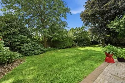 20 Hastings Drive, Stony Brook, NY 11790 - Photo 33
