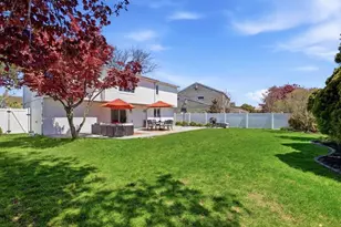 3894 Nancy Ln, Seaford, NY 11783 - Photo 35
