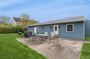 7 Austin St, Bellport, NY 11713 - Photo 25