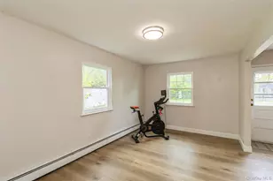 7 Austin St, Bellport, NY 11713 - Photo 17