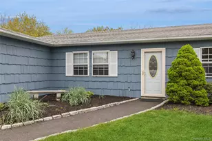 7 Austin St, Bellport, NY 11713 - Photo 3
