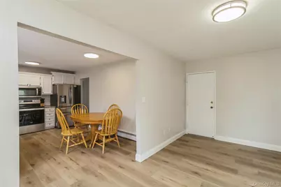 7 Austin Street, Bellport, NY 11713 - Photo 19
