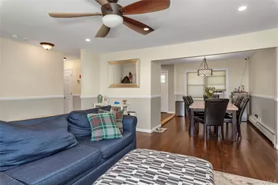 14 Southard Drive, Island Park, NY 11558 - Photo 3