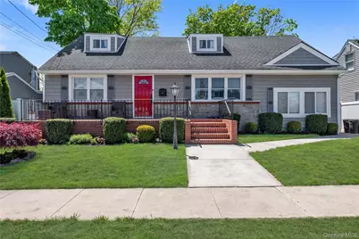 14 Southard Drive, Island Park, NY 11558 - Photo 1