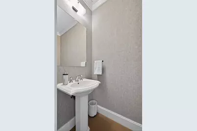 421 Marina Pointe Drive #421, East Rockaway, NY 11518 - Photo 9