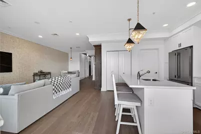 421 Marina Pointe Drive #421, East Rockaway, NY 11518 - Photo 19