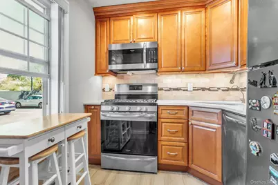 337-9 Hicksville Road #9, Bethpage, NY 11714 - Photo 5