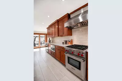 53 James Lane, Levittown, NY 11756 - Photo 9