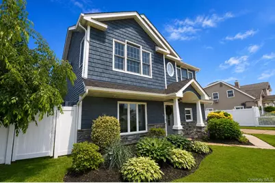 26 Sycamore Lane, Levittown, NY 11756 - Photo 3