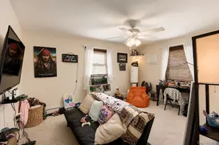 26 Sycamore Ln, Levittown, NY 11756 - Photo 13