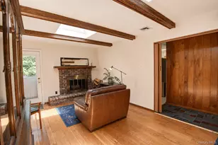10 Camelot Ln, East Setauket, NY 11733 - Photo 23