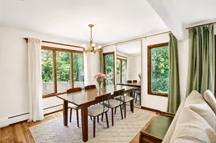 10 Camelot Ln, East Setauket, NY 11733 - Photo 11