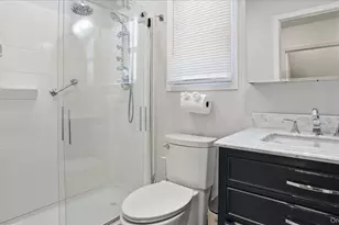 134 Washington Dr, Mastic Beach, NY 11951 - Photo 17