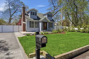 134 Washington Dr, Mastic Beach, NY 11951 - Photo 5