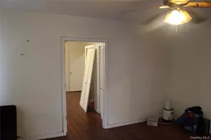 219-22 132nd Rd, Jamaica, NY 11413 - Photo 17