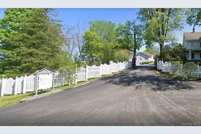 110 Round Hill Road, Washingtonville, NY 10992 - Photo 27