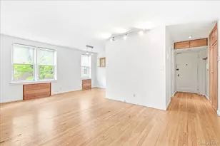 65-45 Yellowstone Blvd, Forest Hills, NY 11375 - Photo 13