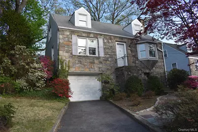 38 Gramercy Avenue, Yonkers, NY 10701 - Photo 1