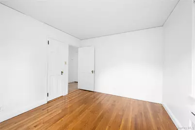 38 Gramercy Avenue, Yonkers, NY 10701 - Photo 13