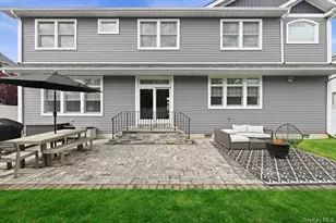 2667 Wynsum Ave, Merrick, NY 11566 - Photo 39