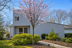 11 N Quarter Rd, Westhampton, NY 11977 - Photo 13