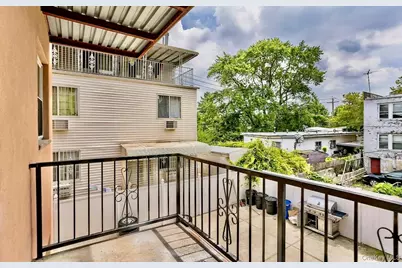 2268 Seward Avenue, Bronx, NY 10473 - Photo 9