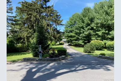 30 Daisy Lane, Poughkeepsie, NY 12603 - Photo 33