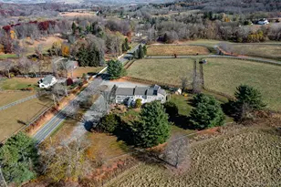 4258 Route 44, Millbrook, NY 12545 - Photo 5