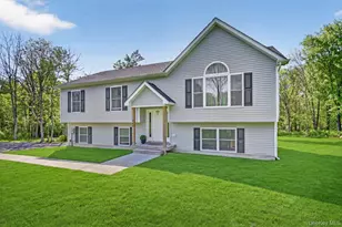 153 Ridge Dr, Middletown, NY 10940 - Photo 3