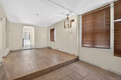 500 Pershing Boulevard, Rockville Centre, NY 11570 - Photo 7