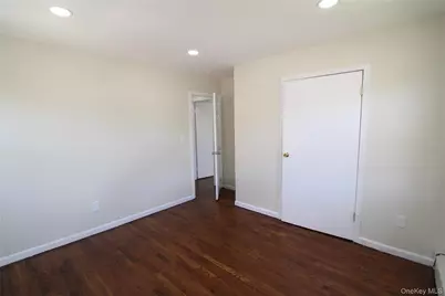 523 Hawthorne Avenue, Uniondale, NY 11553 - Photo 13