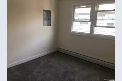 422 E Chester Street #Upper, Long Beach, NY 11561 - Photo 3