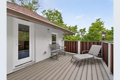 109 W Park Avenue, Pearl River, NY 10965 - Photo 23