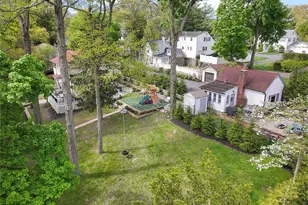 109 W Park Ave, Pearl River, NY 10965 - Photo 9