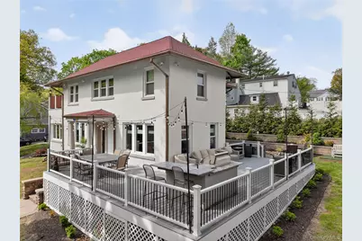 109 W Park Avenue, Pearl River, NY 10965 - Photo 7