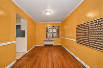 2255 Parkhurst Road, Elmont, NY 11003 - Photo 5